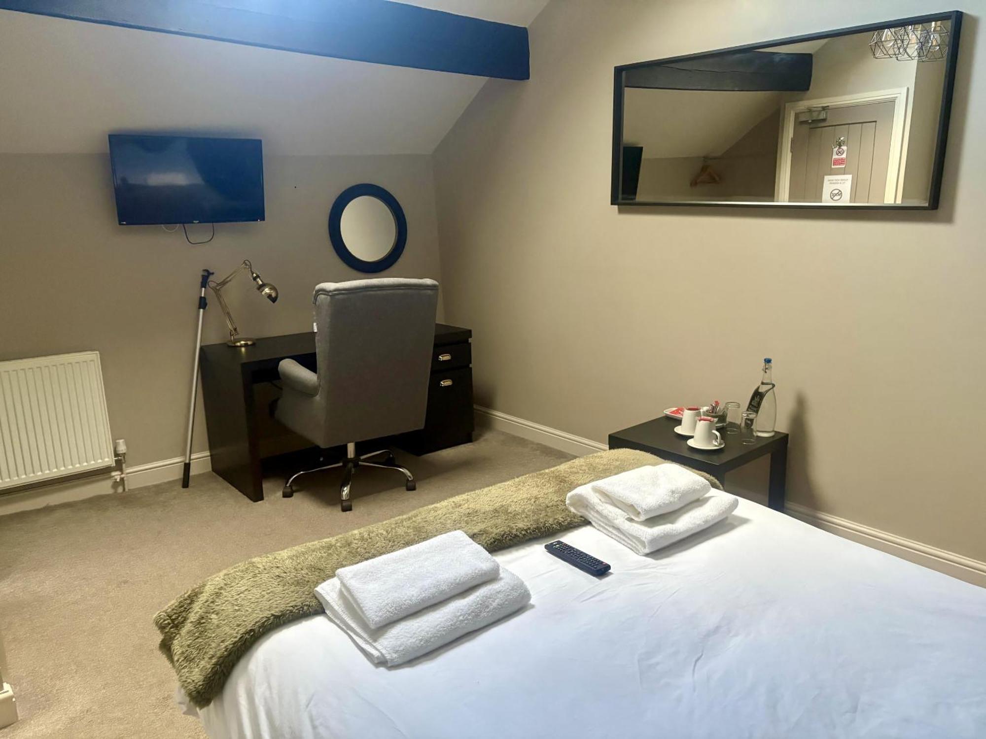 The White Swan, Yeadon Hotel Room photo